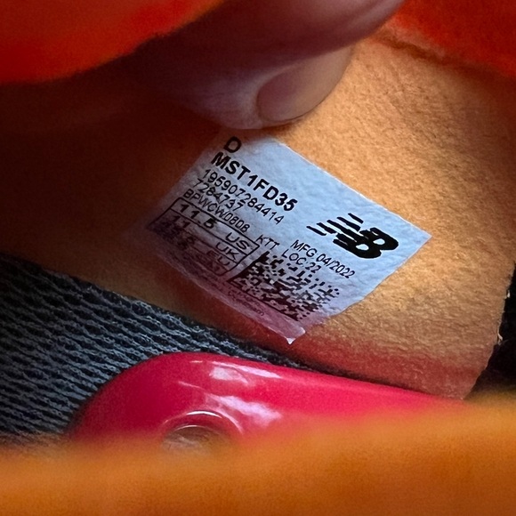 New Balance Tekela v3 Pro FG Impulse/Vibrant Orange - sz 11.5 - Picture 2 of 8